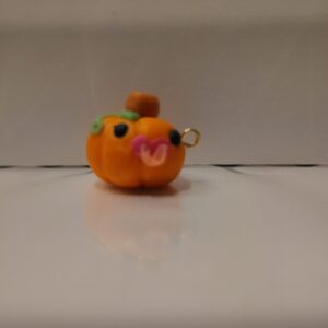 charm_baby_pumpkin_pacifier_1